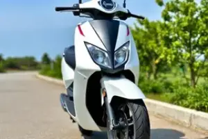 Nova Kymco Downtown 300i 2025