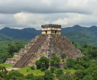 pirâmides na Amazônia