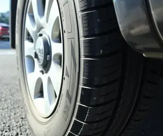 detalhe no pneu